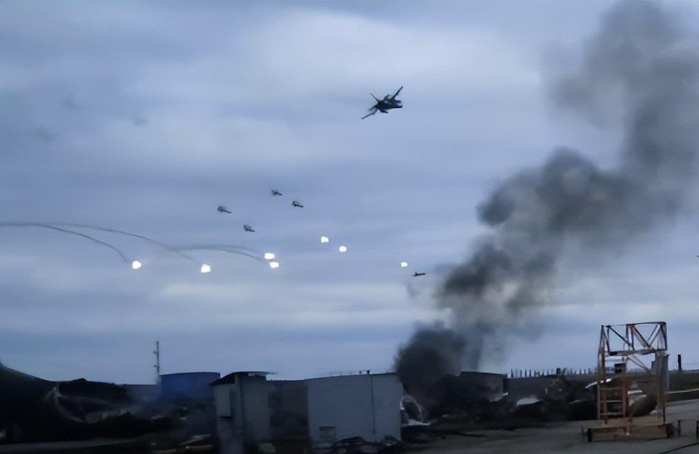 1:19,俄乌战损比披露,574架无人机和40枚导弹空袭,美工厂被炸